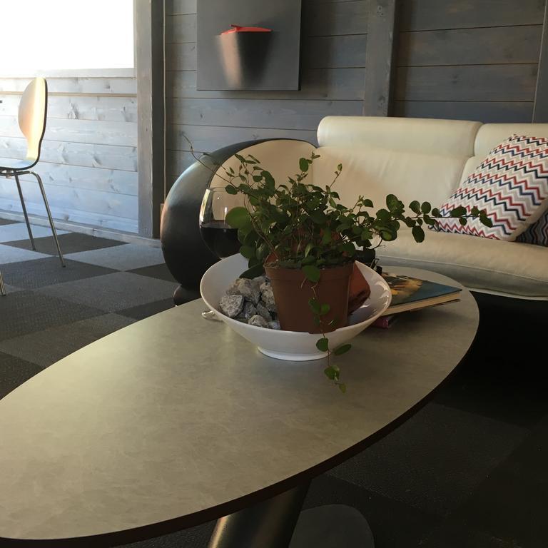Maven Kustnaera Stugor Kappelshamn Esterno foto