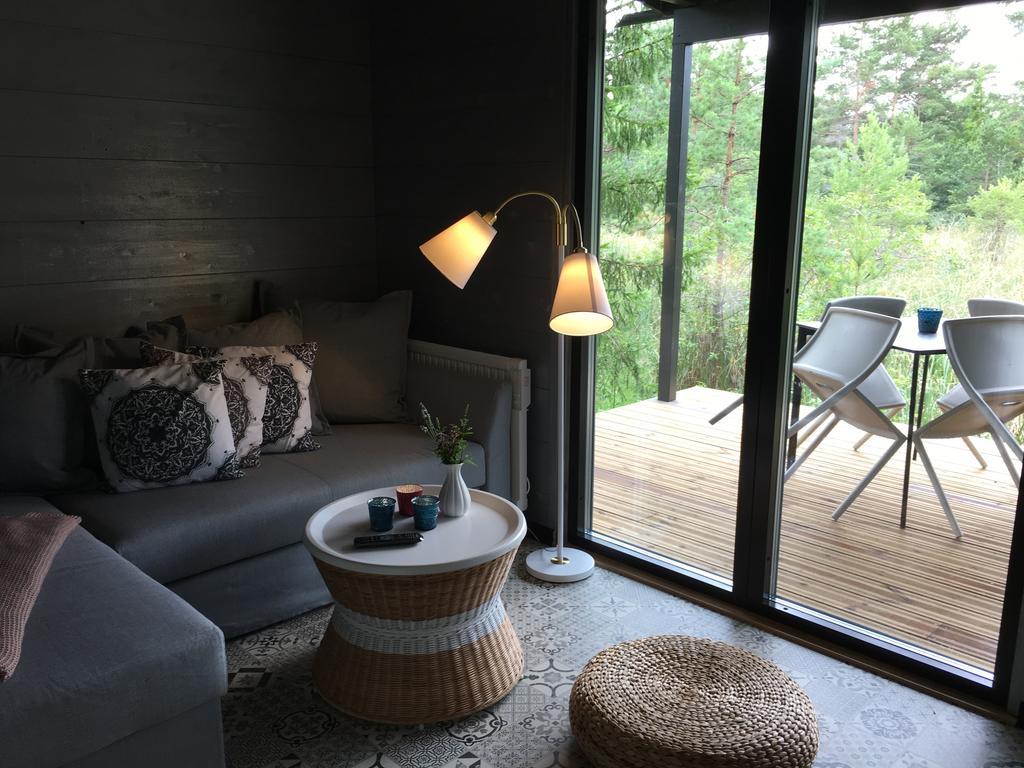 Maven Kustnaera Stugor Kappelshamn Esterno foto